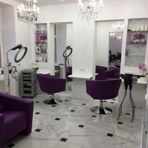 Купить готовый малый бизнес салон красоты в Москве — продажа готового бизнеса